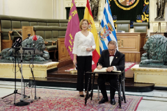 Cayetano-1
